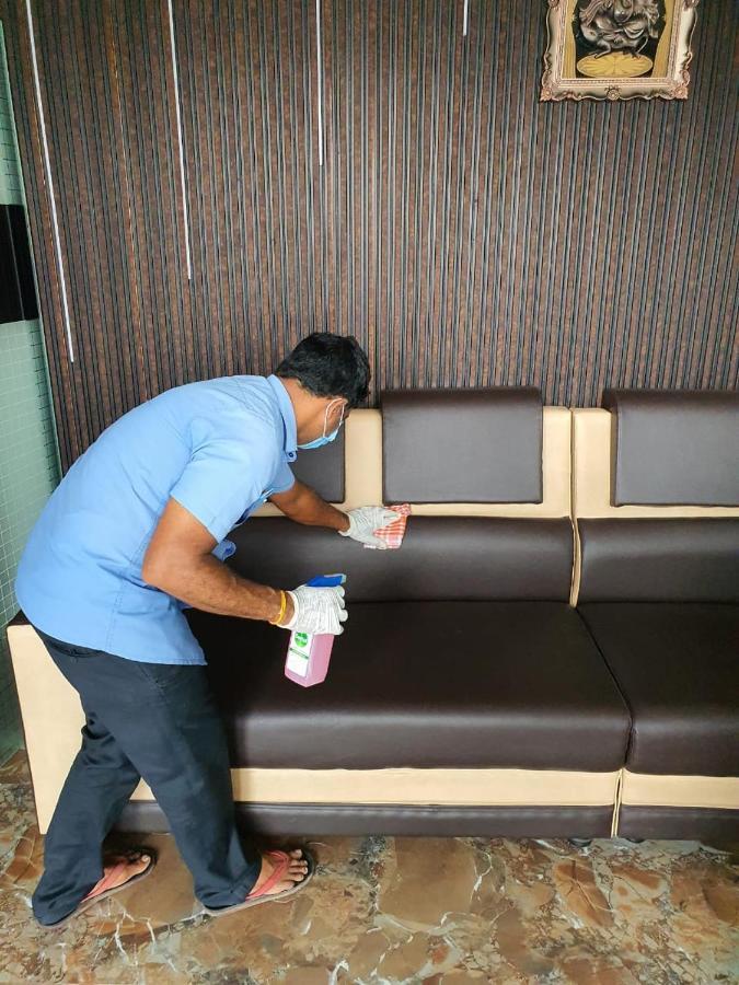 Arihanth Inn Vellore Bagian luar foto